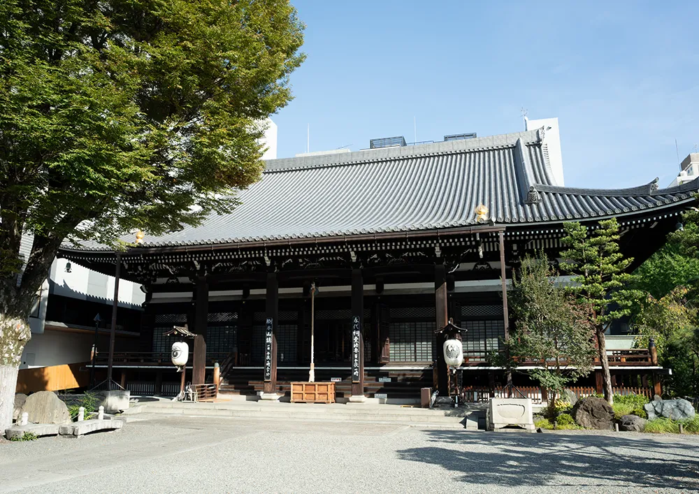 本能寺 / 地下鉄で約18分
